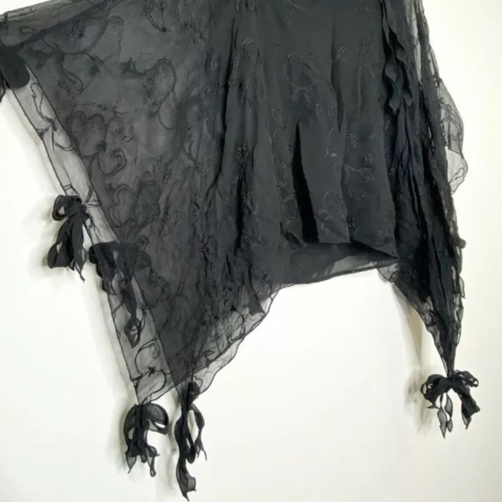 Vintage Black 💯% silk poncho cape wrap poncho bow  accents rose embroidered 1 xl - Picture 8 of 11